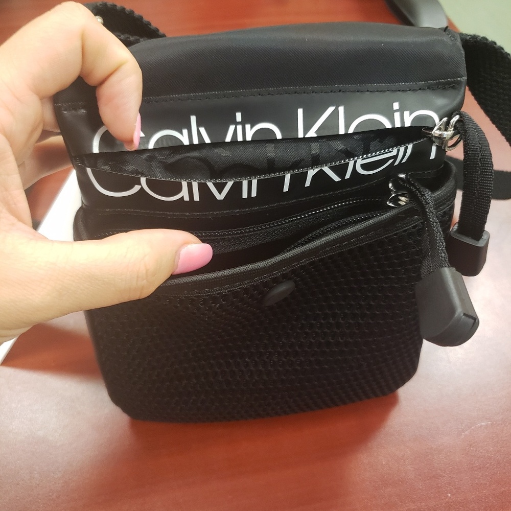 Crossbody bag